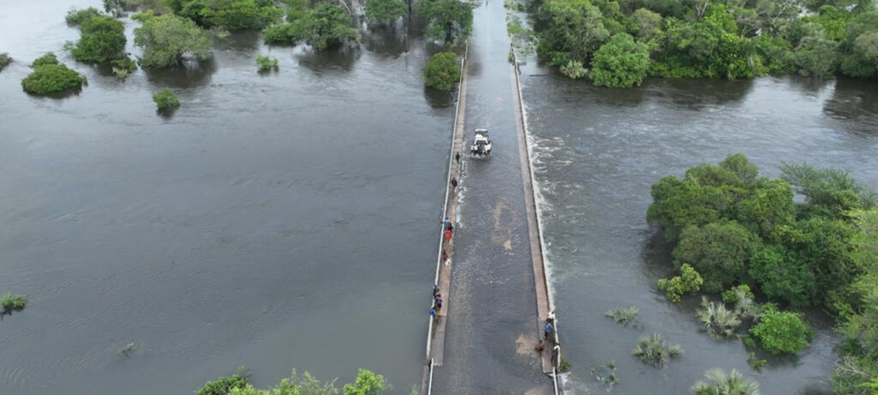 Seis bacias hidrográficas em alerta máximo nas regiões Centro e Norte