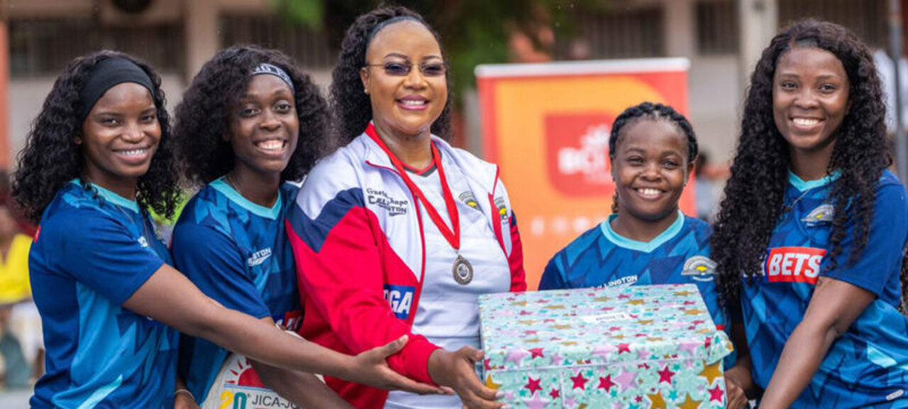 Primeira-Dama enaltece hegemonia de voleibol da UP-Maputo