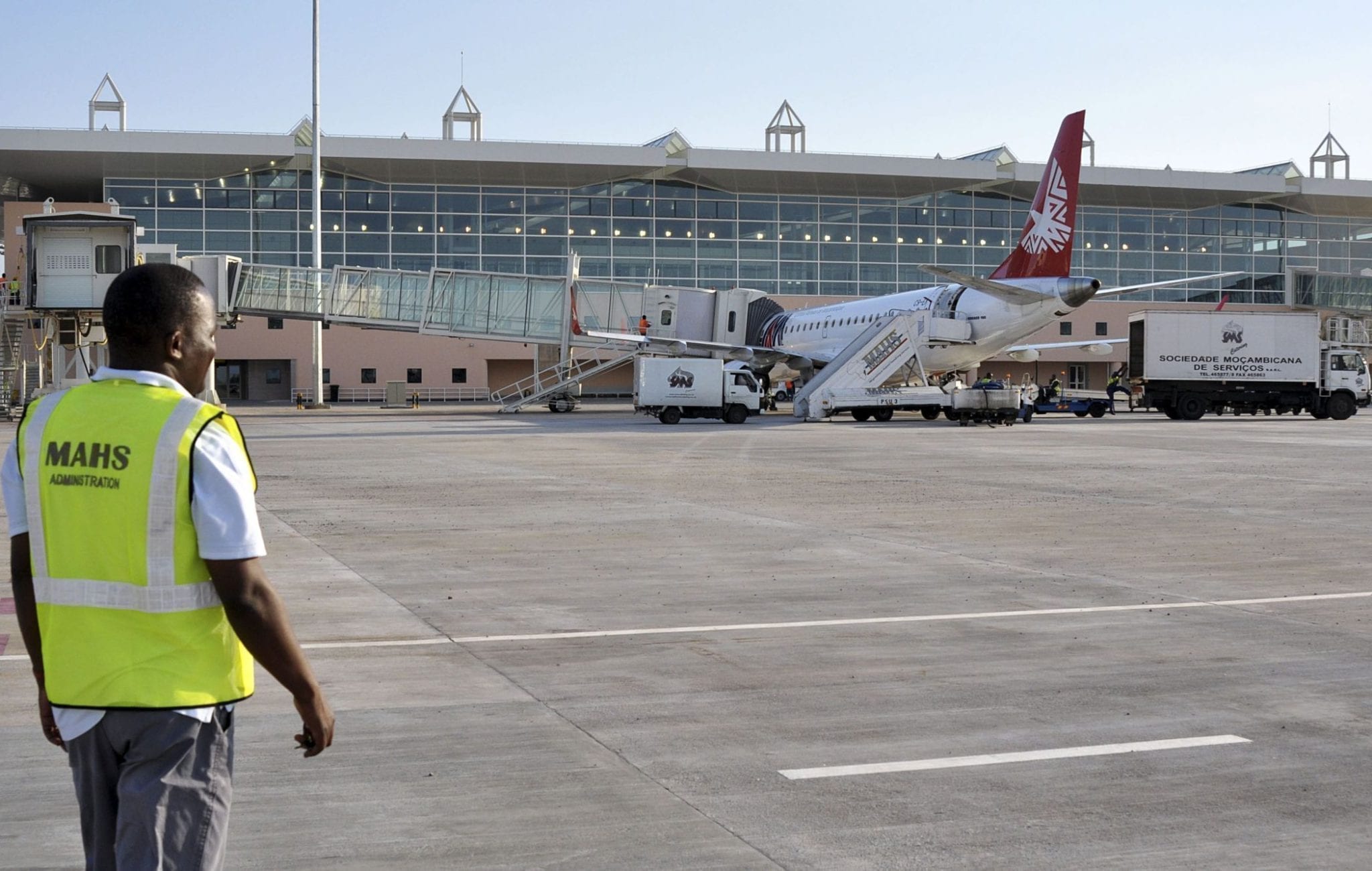 Moçambicano Abdul Gafar acusado pelo envolvimento em branqueamento de capitais aterra hoje em Maputo