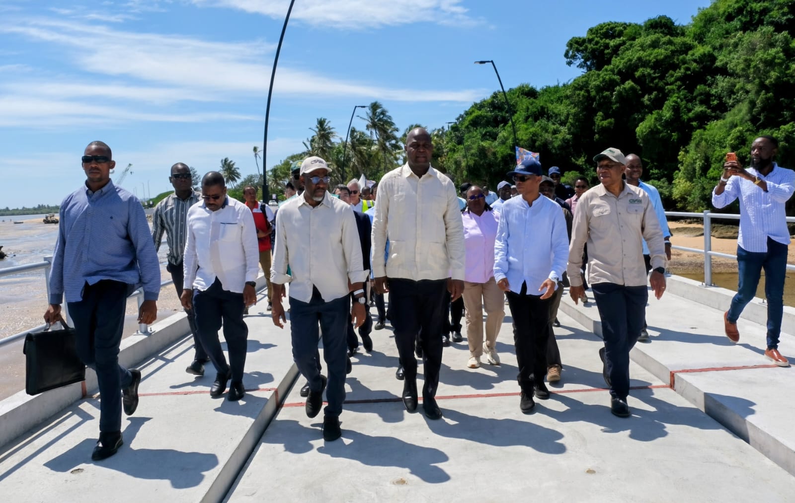 Chapo inicia visita ao Quénia em busca de investimentos para Moçambique