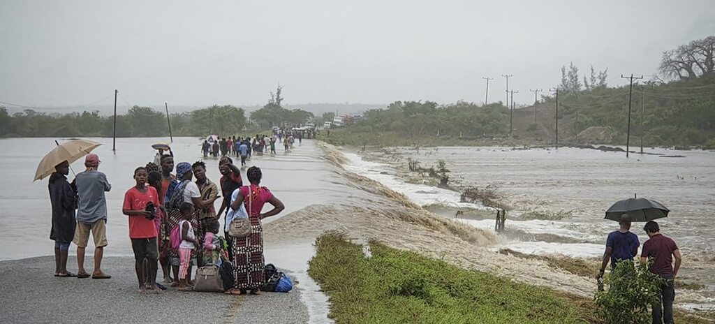 Chuvas intensas colocam cerca de 150 quilómetros de estradas intransitáveis em Cabo Delgado