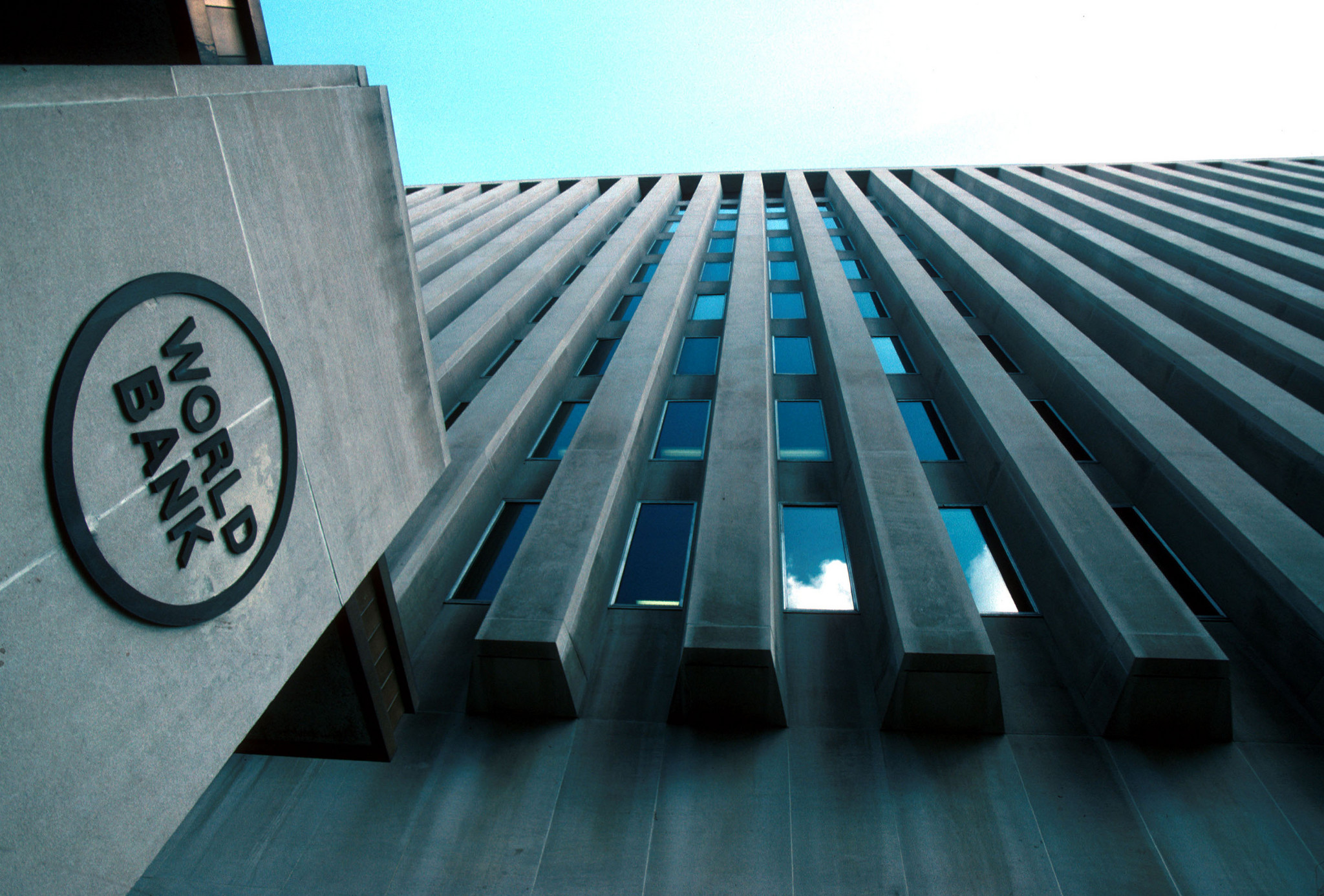 Banco Mundial rotula governação de Nyusi como a “década perdida” para a economia moçambicana