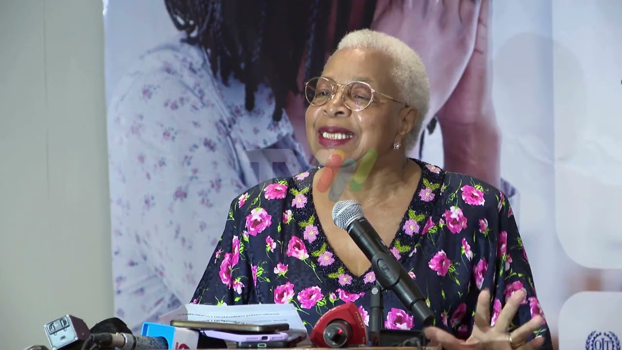 Graça Machel critica fraca responsabilização dos promotores de assédio sexual no meio laboral