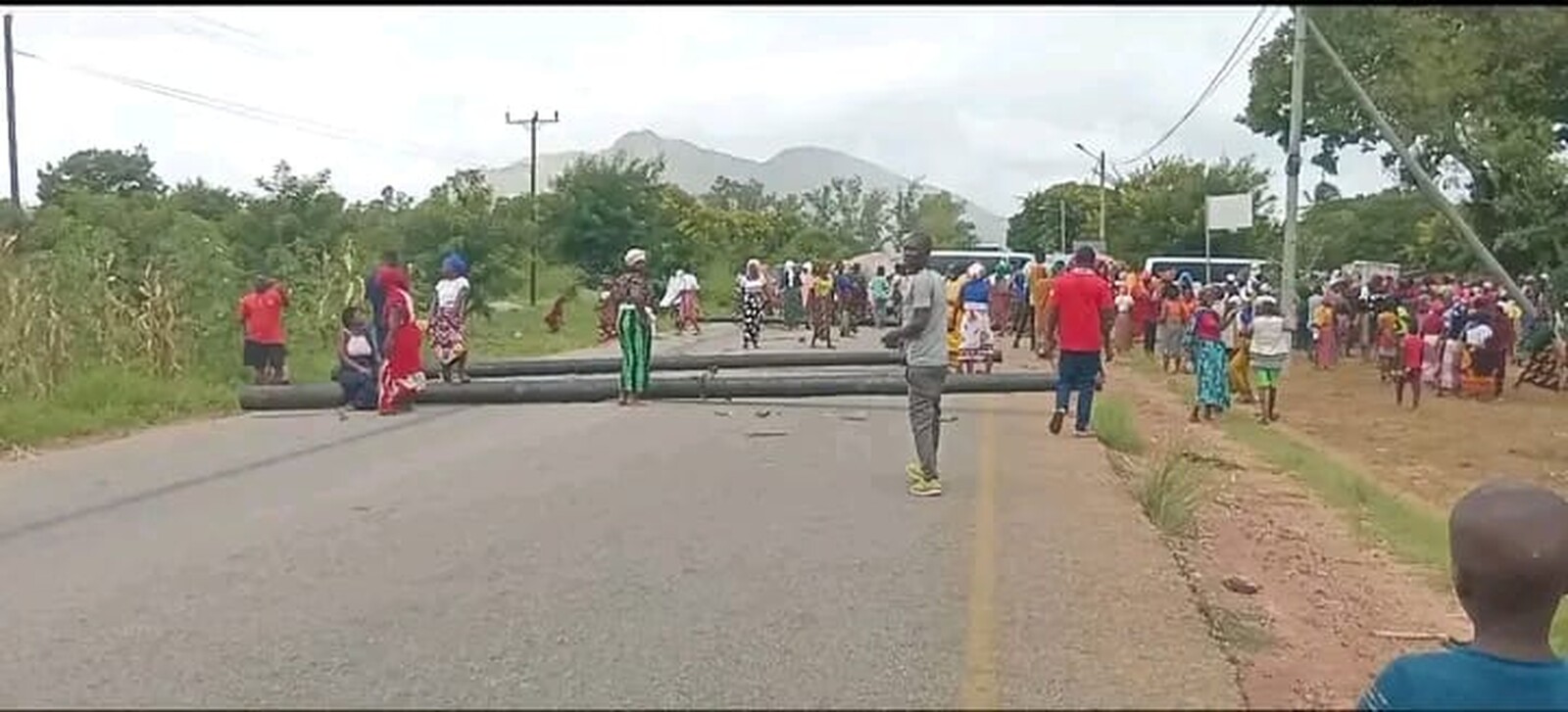 Sociedade Civil denuncia uso de força letal contra manifestantes de capulanas em Nampula