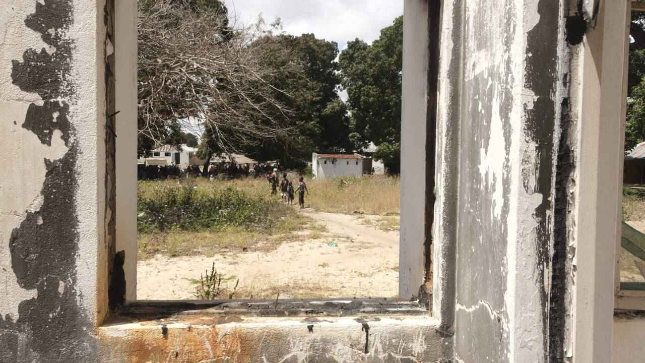 Terroristas atacam e saqueiam bens na vila de Macomia