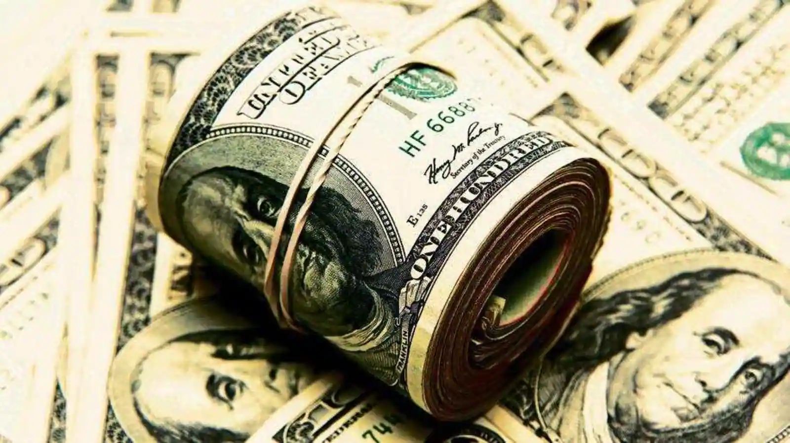 Fortuna dos mais ricos em paraísos fiscais supera riqueza total da metade mais pobre no mundo