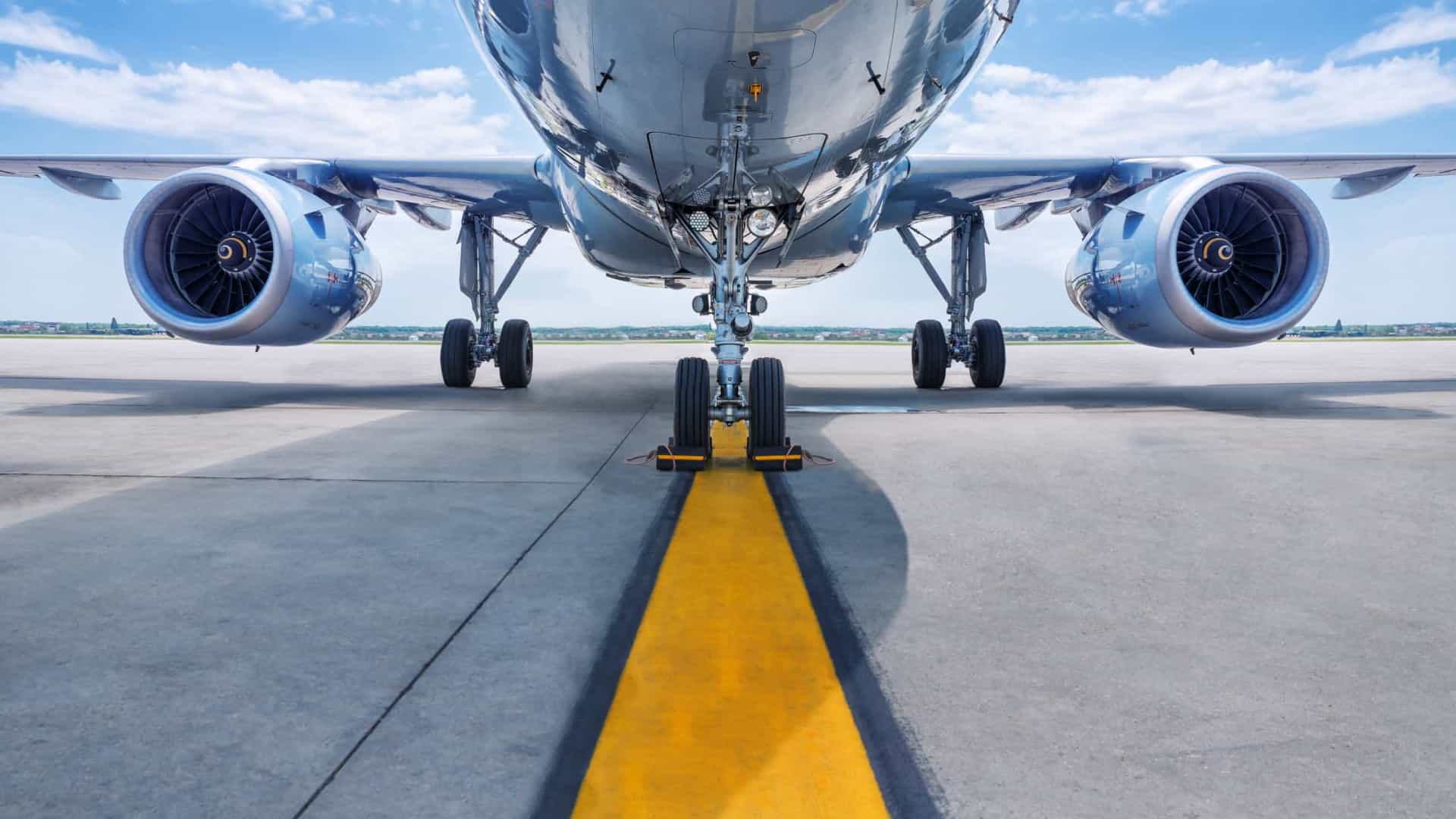 Chapo destaca aviação como sector estratégico para diversificação do crescimento económico