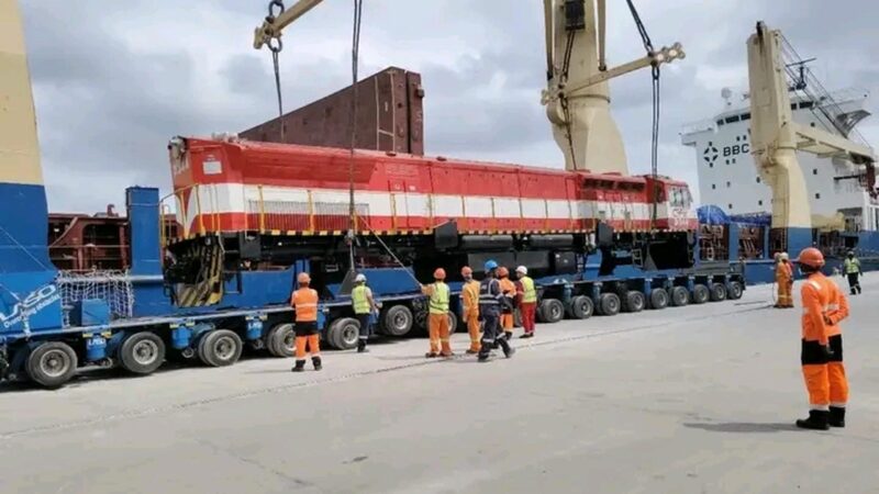 CFM recebe últimas locomotivas indianas de 3.300 cavalos para impulsionar corredores logísticos