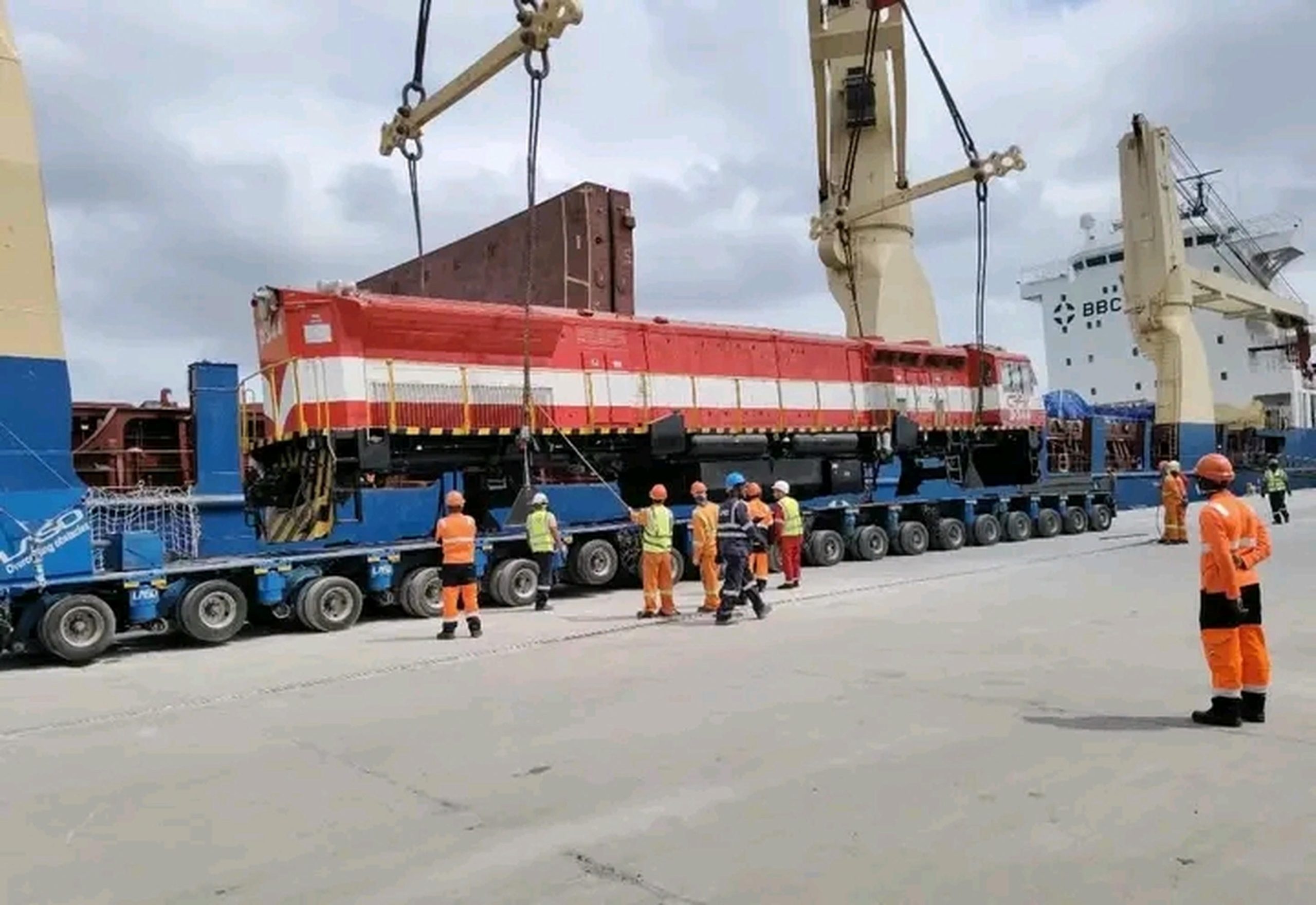 CFM recebe últimas locomotivas indianas de 3.300 cavalos para impulsionar corredores logísticos