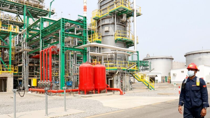 Governo prevê a instalação de refinarias em Maputo e Beira