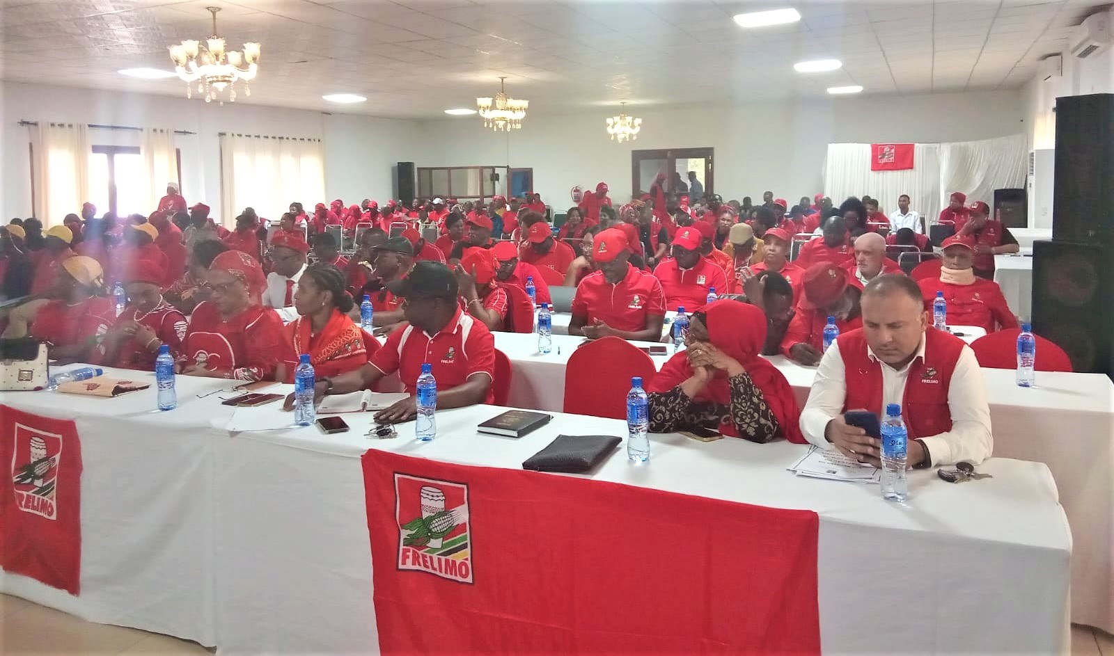 Frelimo avalia desempenho de municípios