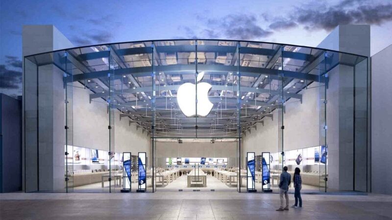 Apple atinge os 5 “bi” de dólares em valor de mercado pela primeira vez na história