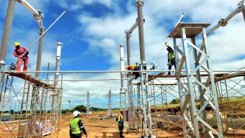 Linha de energia entra em operação comercial
