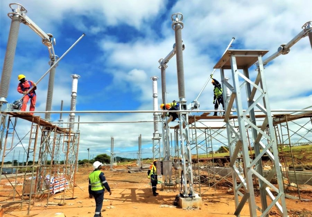 Linha de energia entra em operação comercial