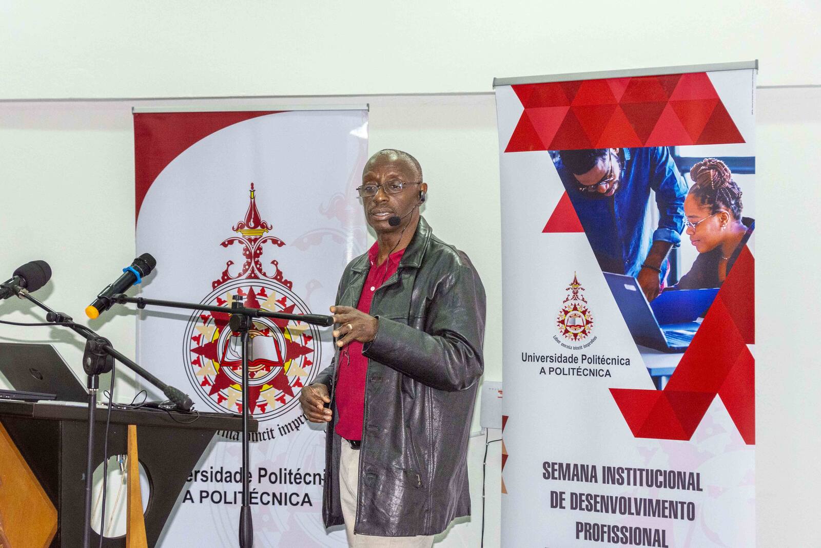 Universidade Politécnica promove reflexão sobre desenvolvimento de pessoas e IA no Ensino Superior