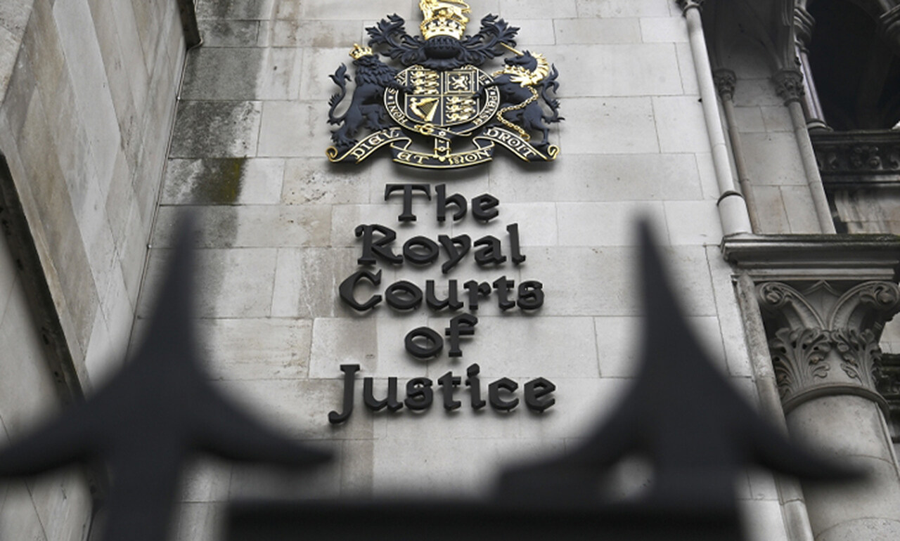 Viúva de Iskandar Safa recorre em Londres para que o caso seja julgado no Líbano