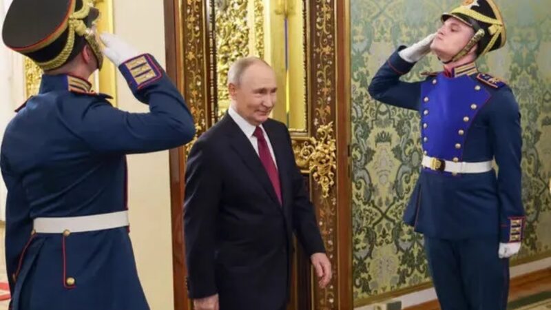 Putin renova maioria parlamentar com recorde de deputados
