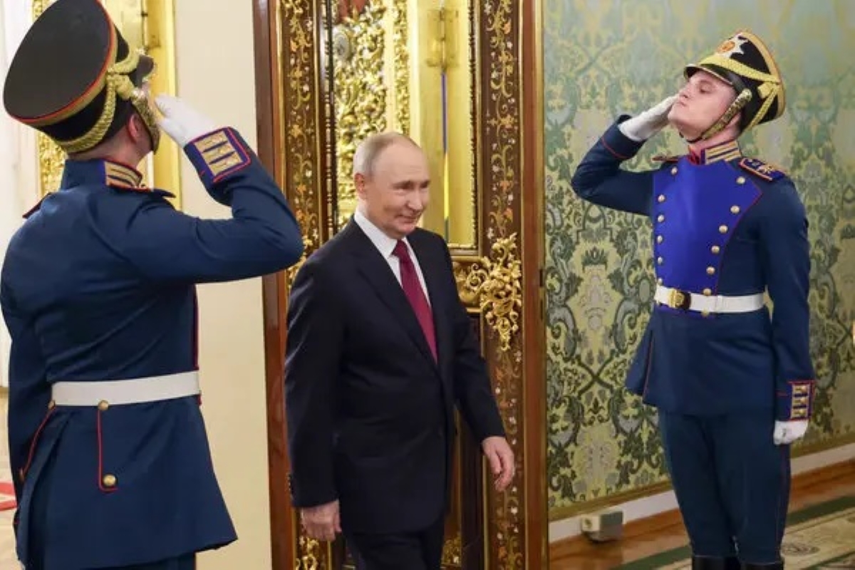 Putin renova maioria parlamentar com recorde de deputados