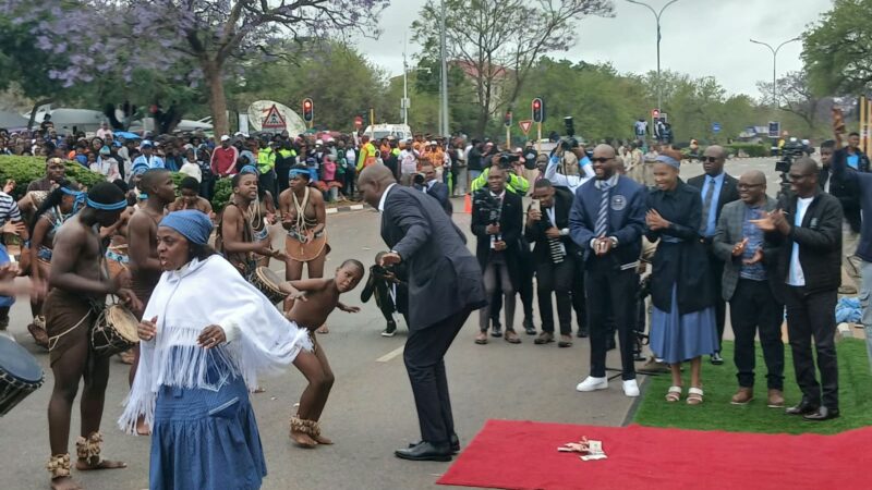 Chefe do Estado participa da cerimónia dos 60 anos de independência do Botswana