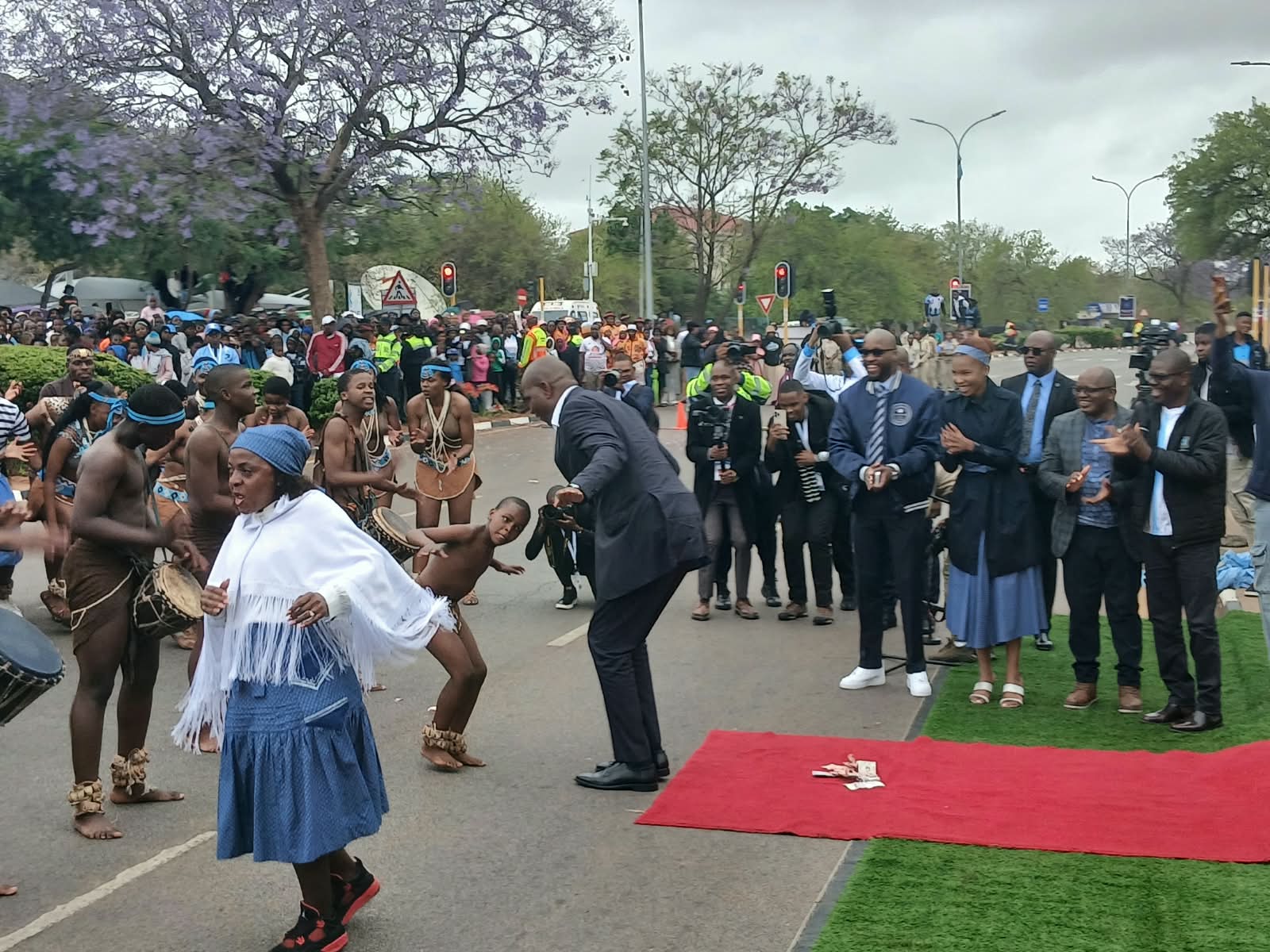 Chefe do Estado participa da cerimónia dos 60 anos de independência do Botswana