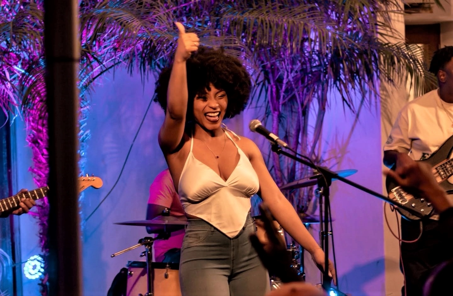 TMRS AwaGe e Banda Dugê no palco da Mbenga Live Session