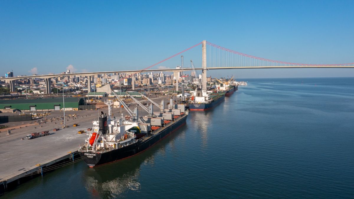 Arranca dragagem do Porto do Maputo
